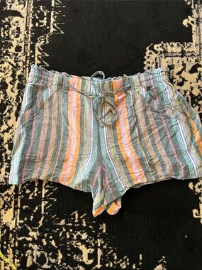 Loft linen blend shorts
